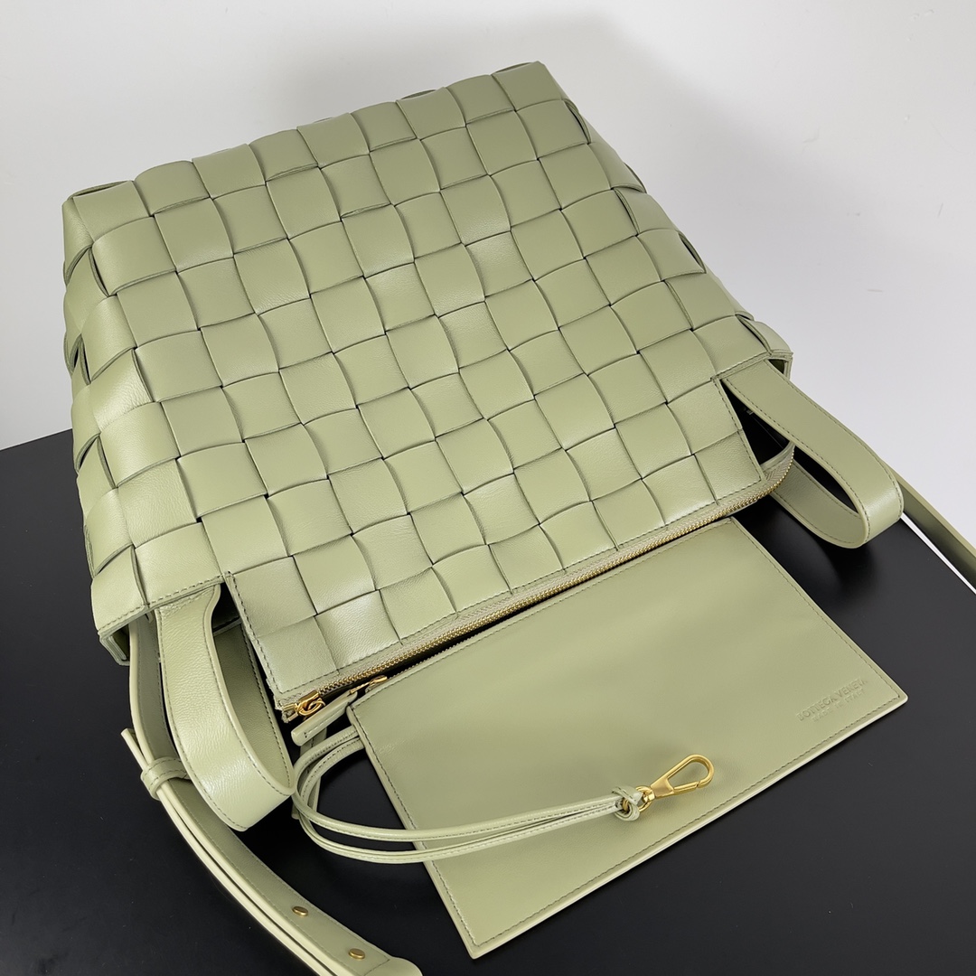 Bottega Veneta Top Handle Bags